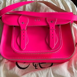 Satchel bag in neon pink